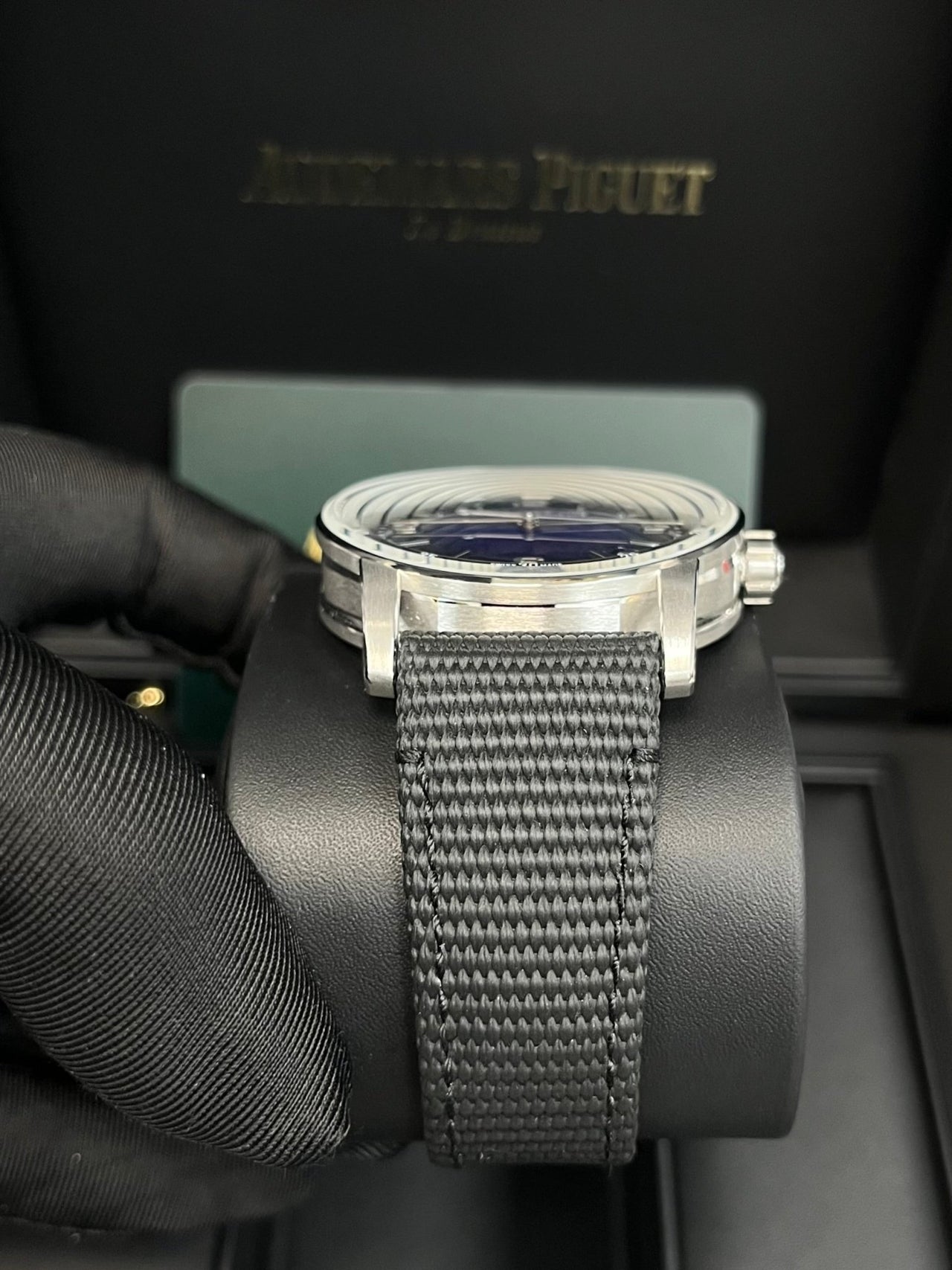 Audemars Piguet CODE 11.59 SELFWINDING (Ref. 15210BC.OO.A002KB.01) - WatchesOff5thWatch