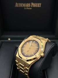 Thumbnail for Audemars Piguet Royal Oak Jumbo (Ref# 16202BA.OO.1240BA.02) - WatchesOff5thWatch