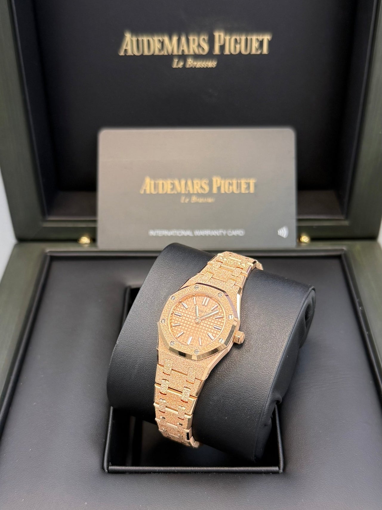 Audemars Piguet ROYAL OAK MINI FROSTED GOLD QUARTZ Ref. 67630OR.GG.1312OR.01 - WatchesOff5thWatch