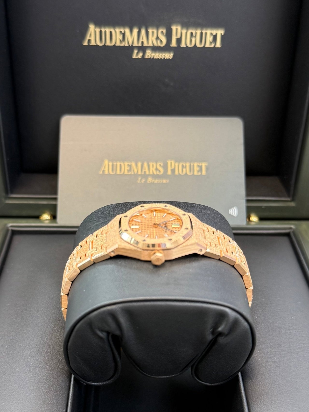 Audemars Piguet ROYAL OAK MINI FROSTED GOLD QUARTZ Ref. 67630OR.GG.1312OR.01 - WatchesOff5thWatch
