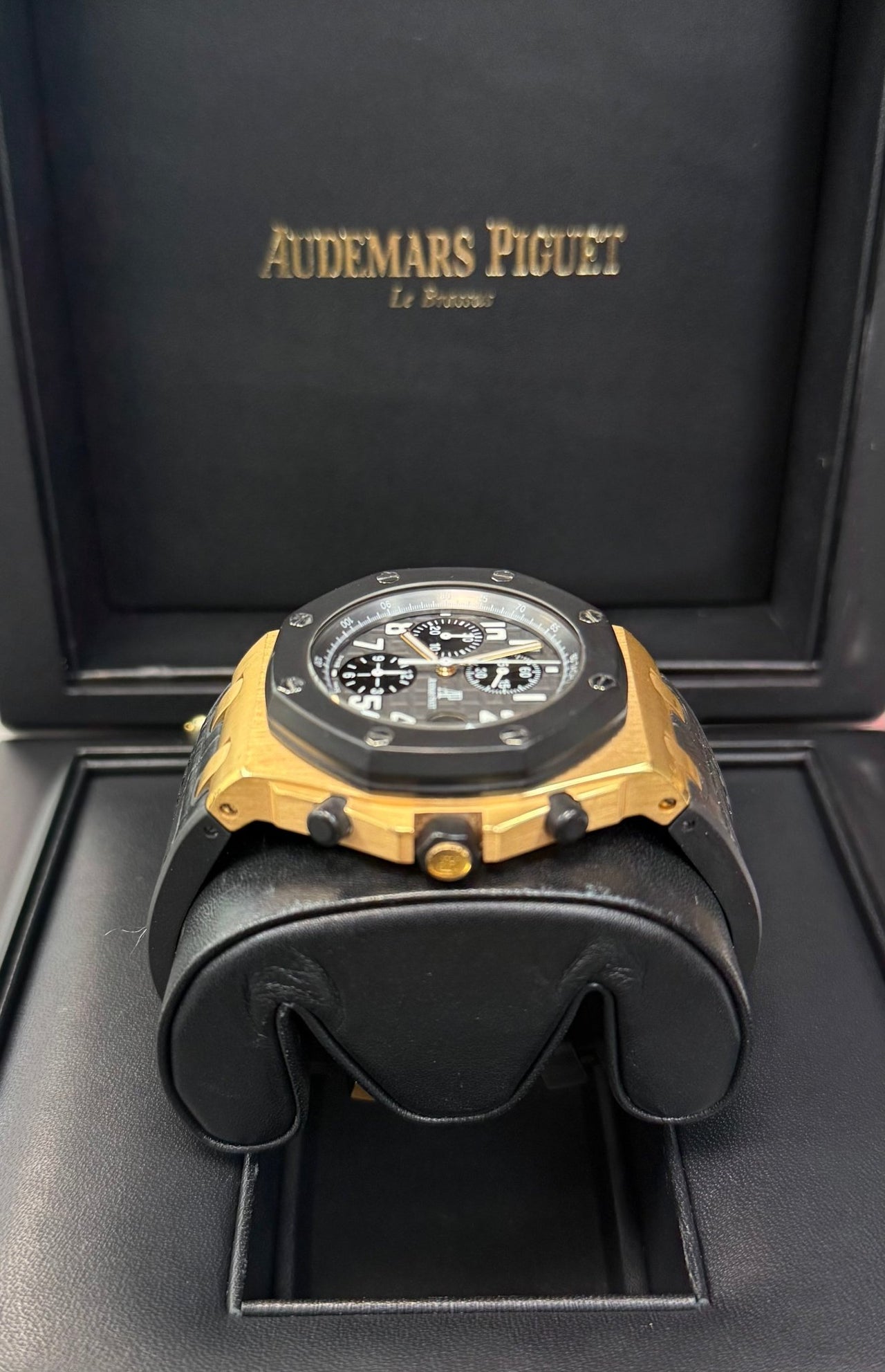 Audemars Piguet Royal Oak Offshore Chronograph 25940OK.OO.D002CA.01 - WatchesOff5th