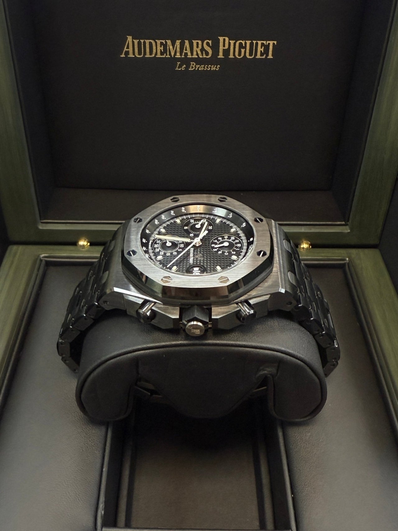 Audemars Piguet Royal Oak Offshore Chronograph Selfwinding Chronograph 42mm Black Dial Ceramic 26238CE.OO.1300CE.01 - WatchesOff5thWatch