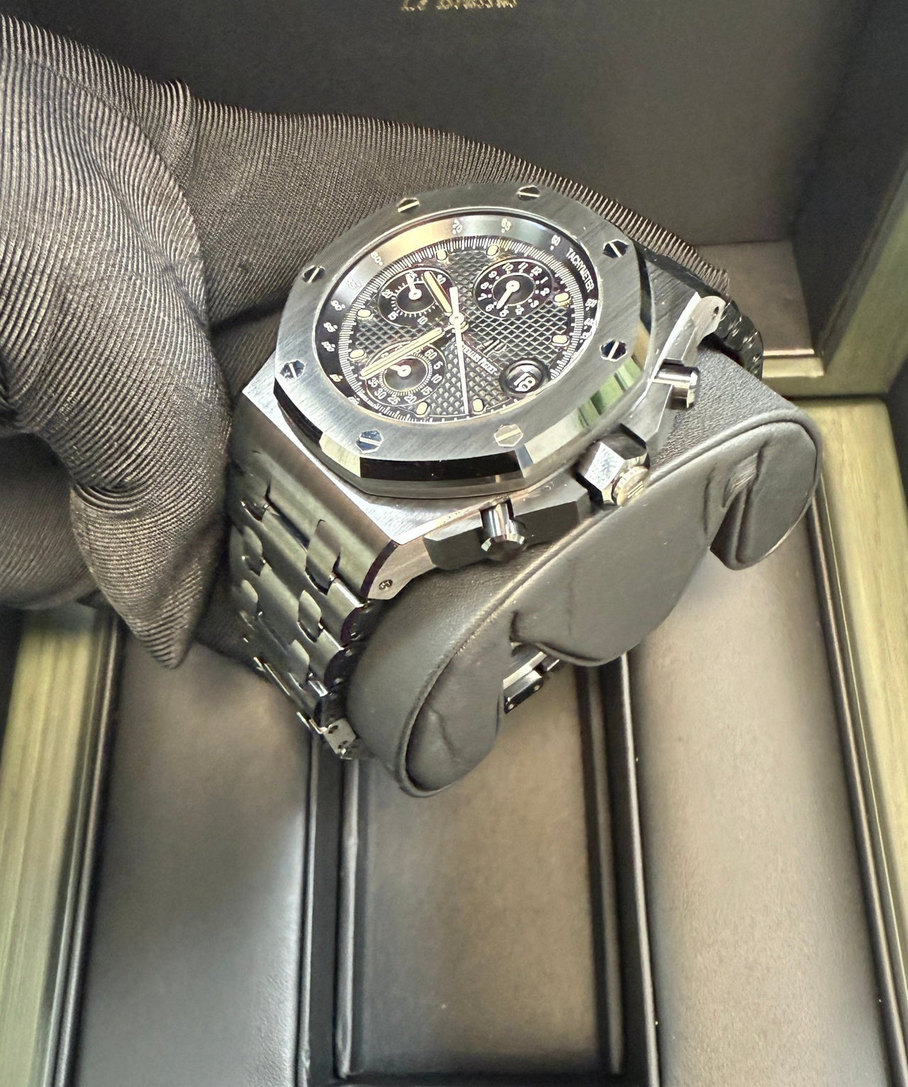 Audemars Piguet Royal Oak Offshore Chronograph Selfwinding Chronograph 42mm Black Dial Ceramic 26238CE.OO.1300CE.01 - WatchesOff5thWatch