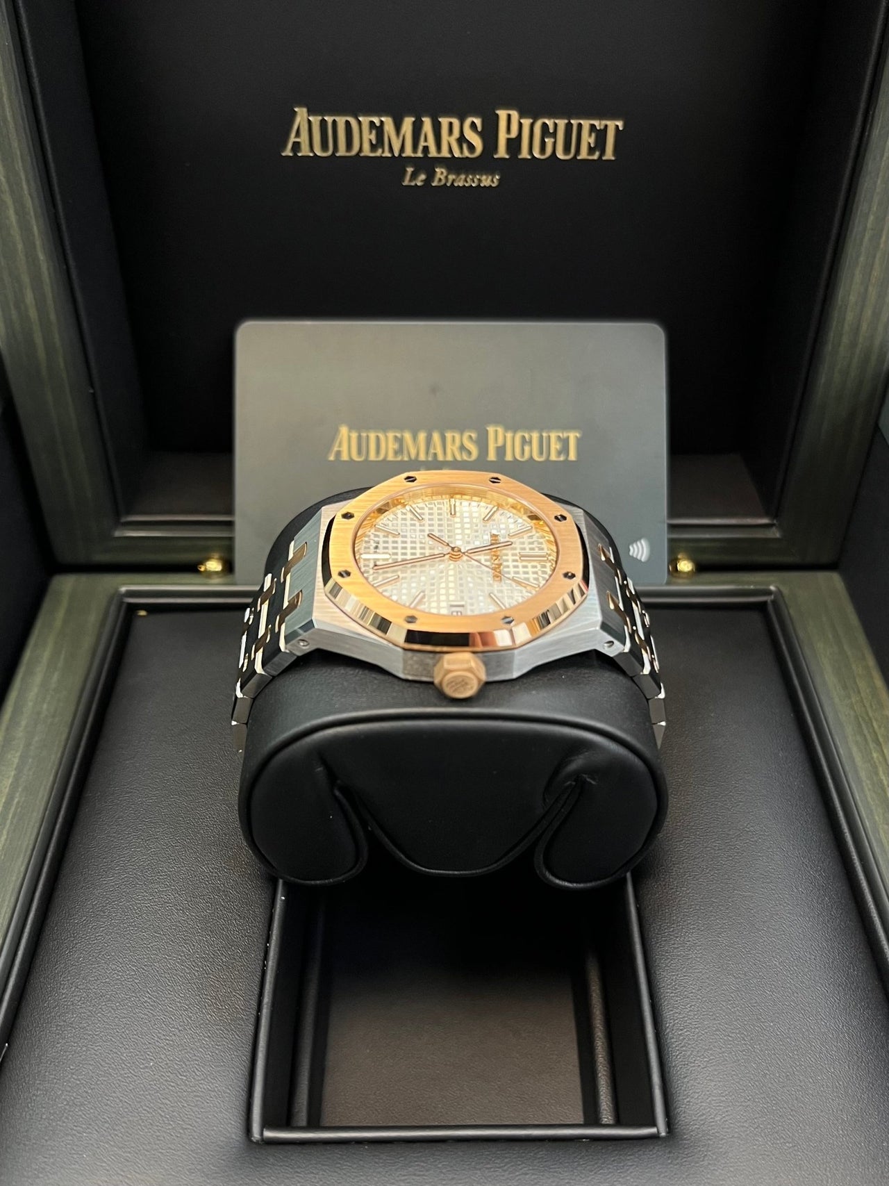 Audemars Piguet Royal Oak Selfwinding "50th Anniversary" 37mm 15550SR.OO.1356SR.01 - WatchesOff5thWatch