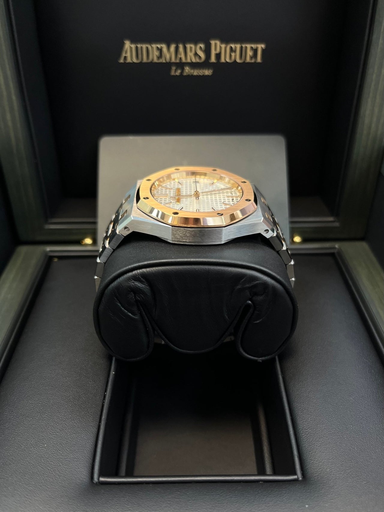 Audemars Piguet Royal Oak Selfwinding "50th Anniversary" 37mm 15550SR.OO.1356SR.01 - WatchesOff5thWatch