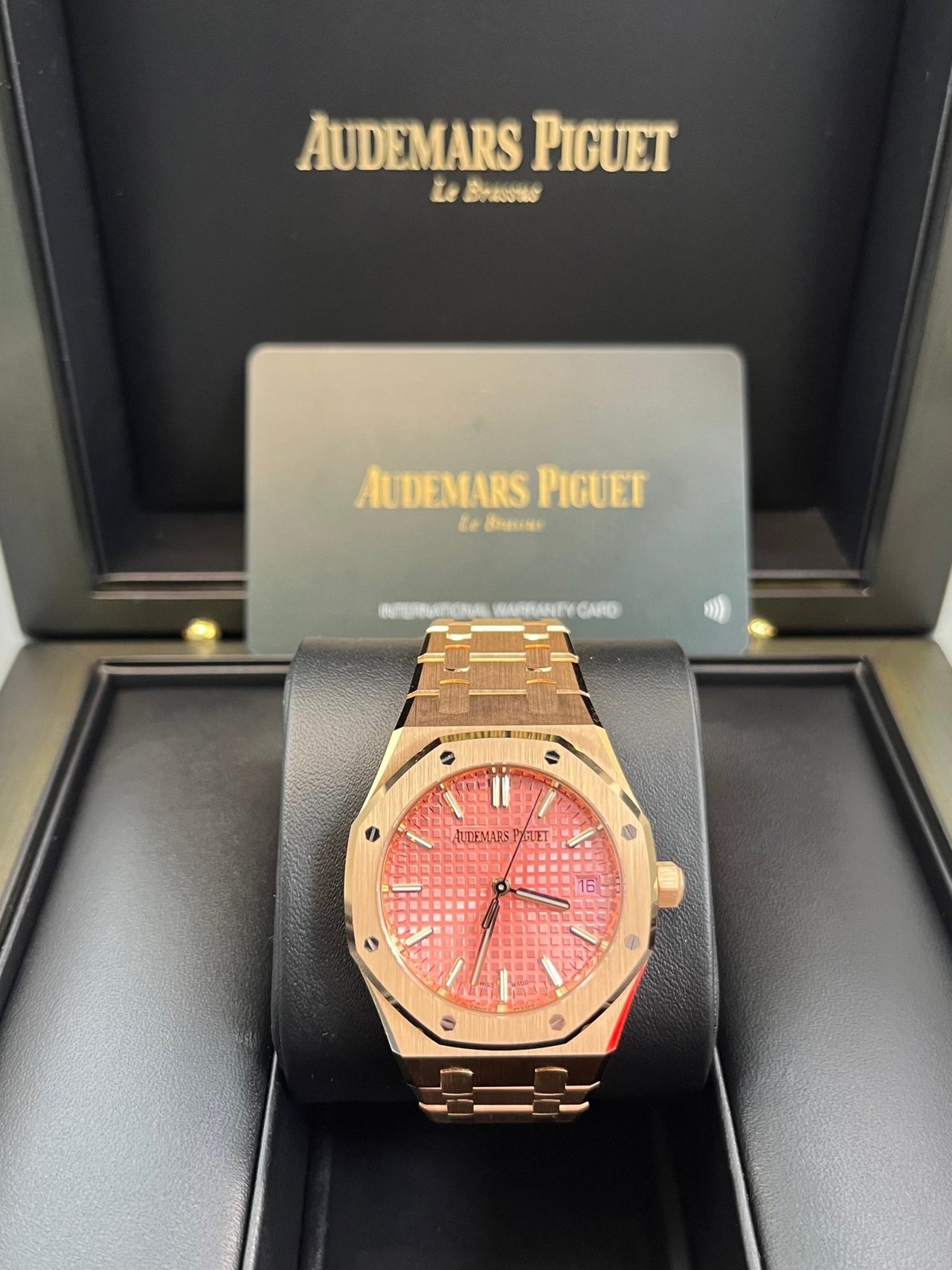 Audemars Piguet Royal Oak Selfwinding Rose Gold Pink Dial 34mm Royal Oak Selfwinding Ref. 77450OR.OO.1361OR.01 - WatchesOff5thwatch