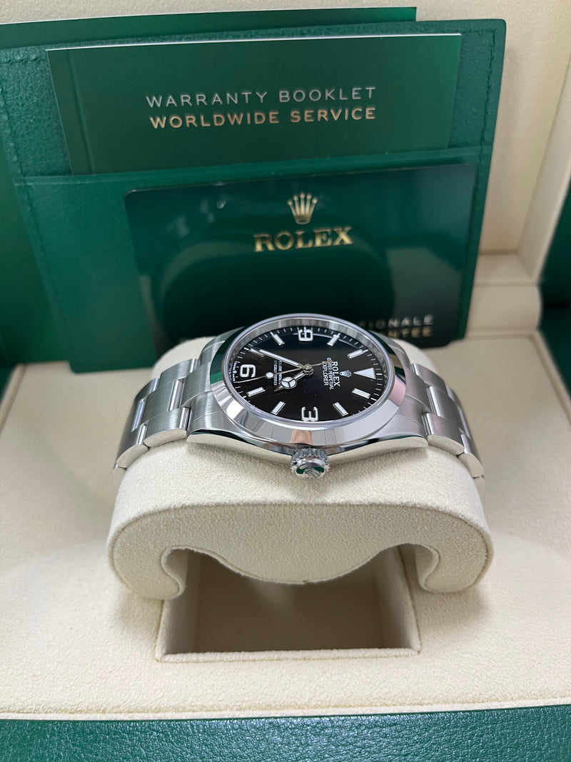Rolex Explorer Oystersteel 40 Watch Smooth Bezel Black Index Arabic Dial Oyster Bracelet 224270