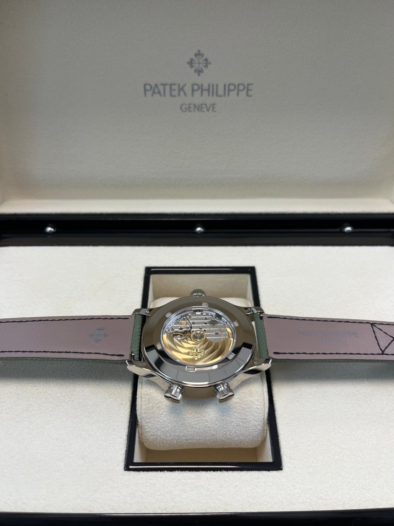 Patek Philippe Calatrava Pilot Travel Time 5524G - 010 - WatchesOff5thWatch