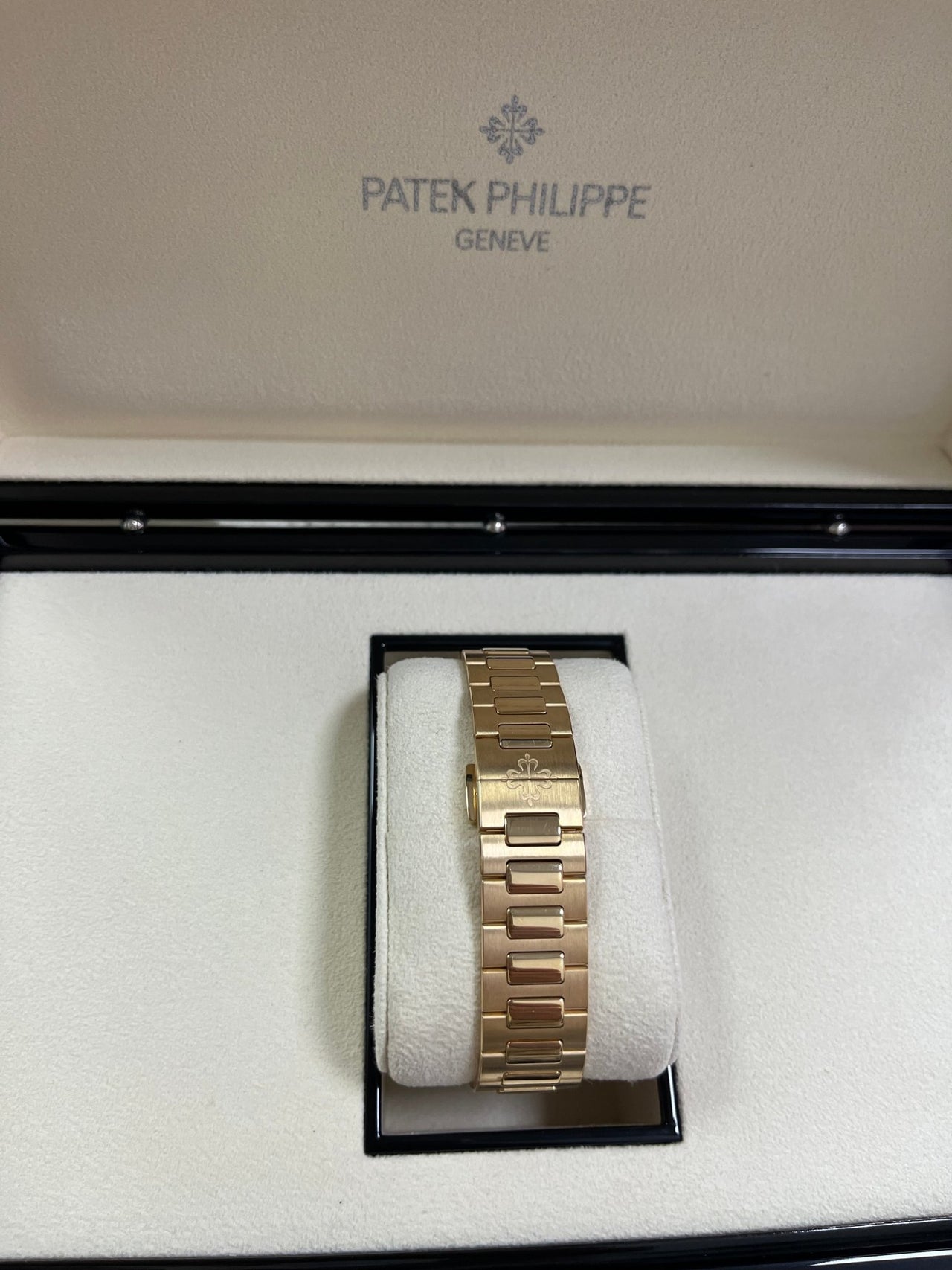 Patek Philippe Ladies Rose Gold Nautilus White Silver Opaline Dial Tiffany Papers 7118/1R-001 - WatchesOff5th