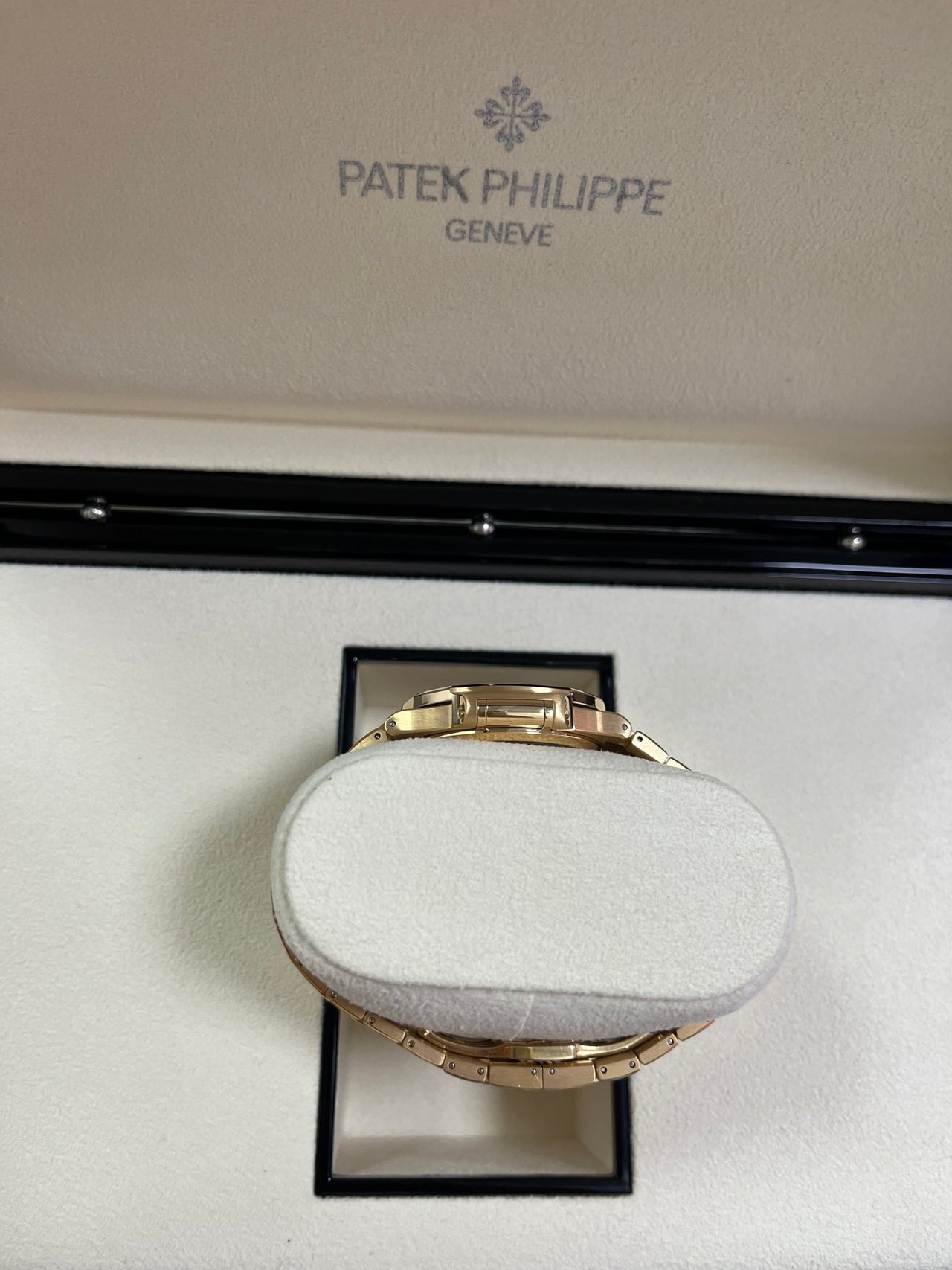 Patek Philippe Ladies Rose Gold Nautilus White Silver Opaline Dial Tiffany Papers 7118/1R-001 - WatchesOff5th