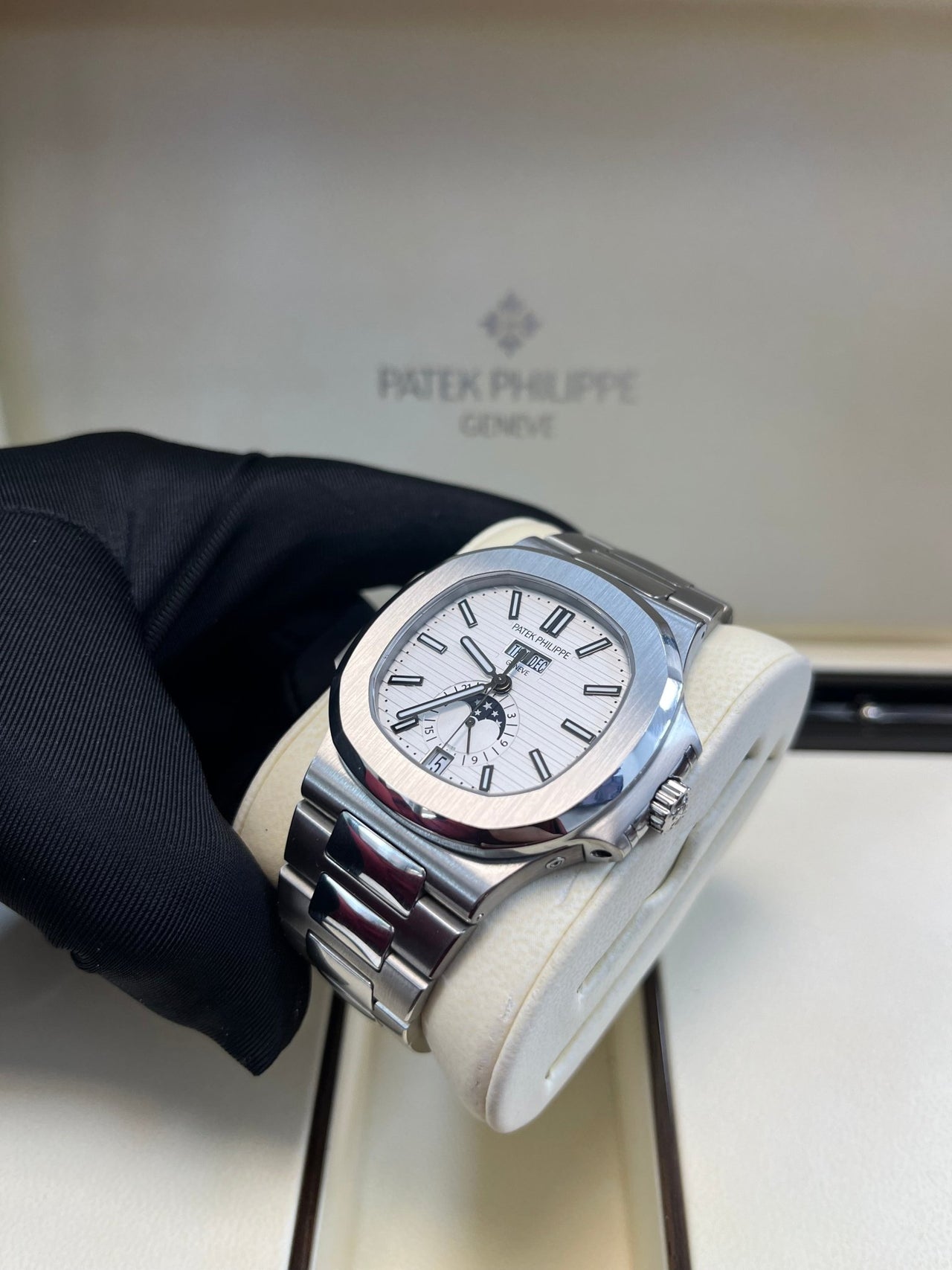 Patek Philippe Nautilus Annual Calendar 5726/1A - 010 - WatchesOff5thWatch