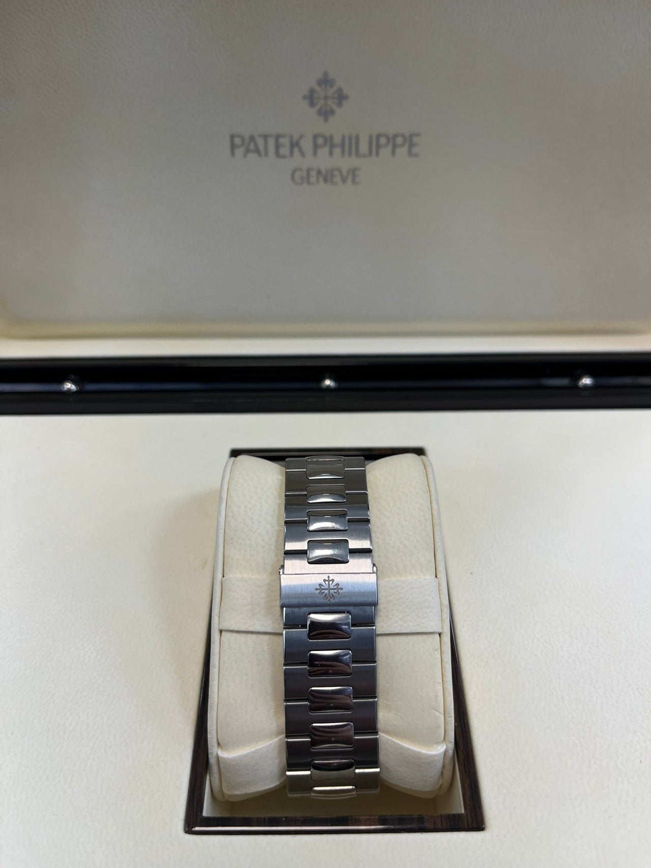 Patek Philippe Nautilus Annual Calendar 5726/1A - 010 - WatchesOff5thWatch