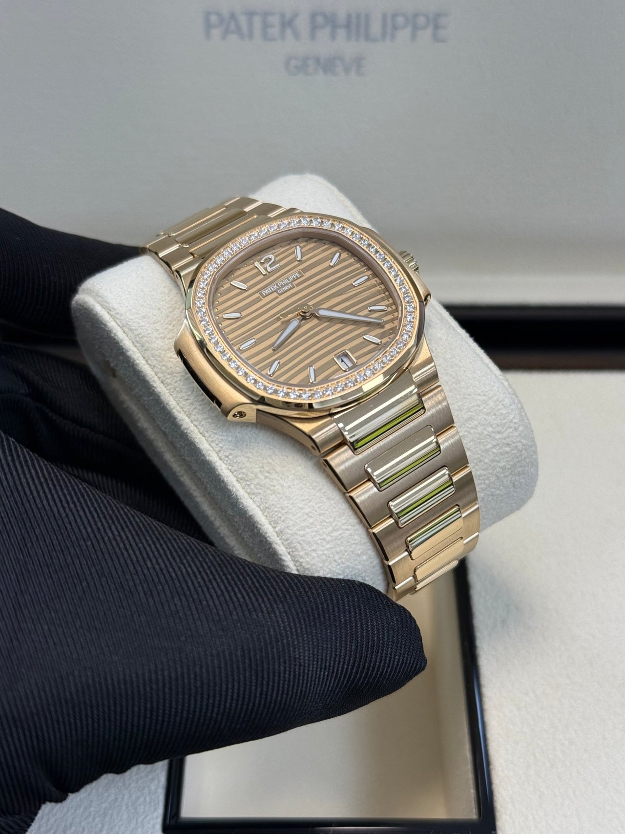Patek Philippe Nautilus Rose Gold (Ref#7118/1200R - 010) - WatchesOff5thWatch