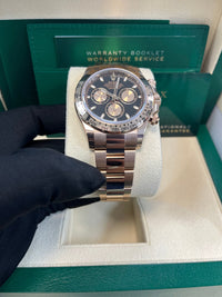 Thumbnail for Rolex Daytona Everose Gold Cosmograph/ Black Index Dial (Ref# 116505) - WatchesOff5thWatch