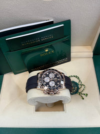 Thumbnail for Rolex Daytona Rose Gold Cosmograph Daytona Watch - Black Bezel - Black And Sundust Diamond Dial 126515ln - WatchesOff5th