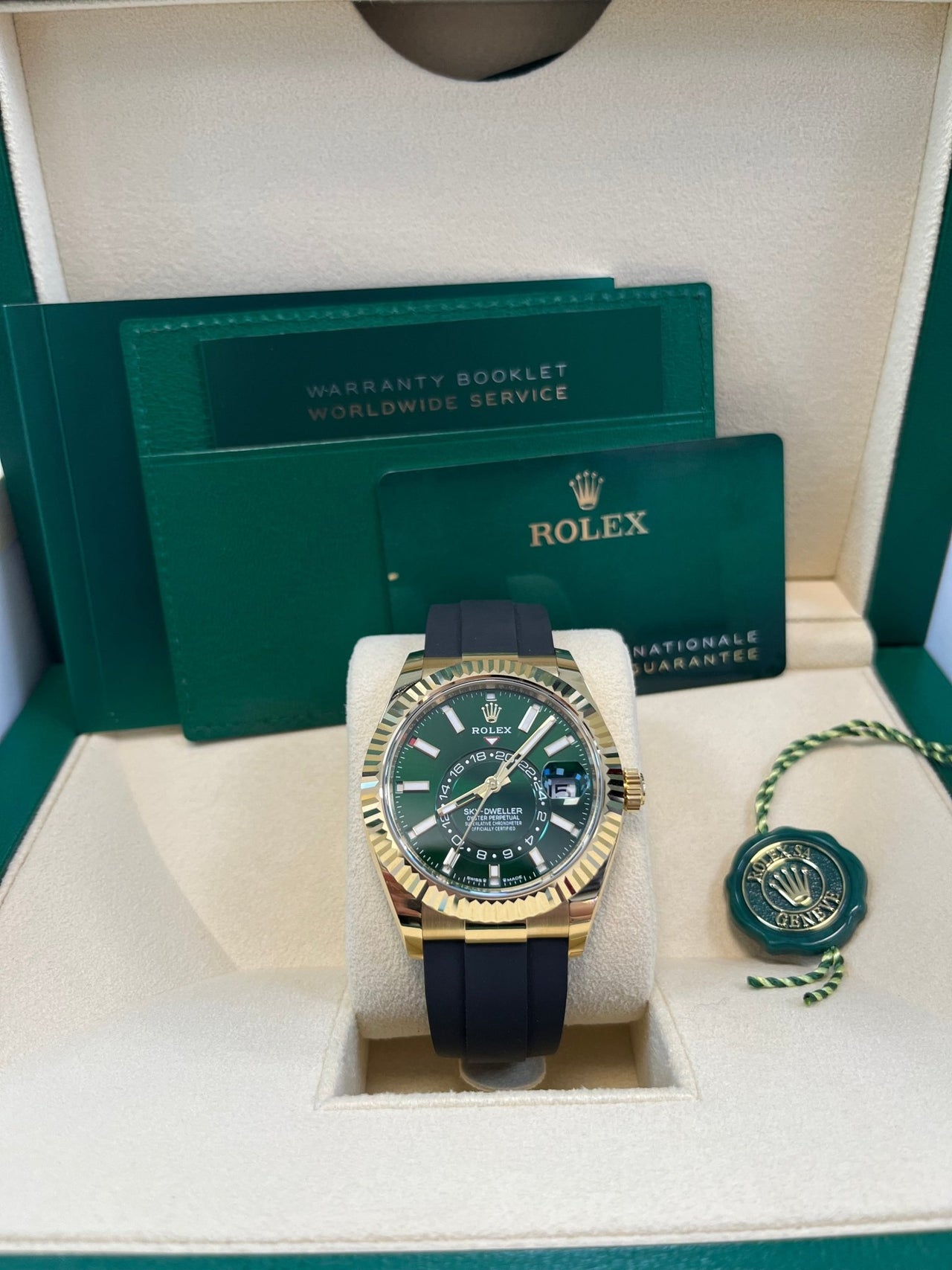 Rolex Sky - Dweller New Release 2025 Sky - Dweller 336238 Yellow Gold Bright Green Dial Oysterflex - WatchesOff5th