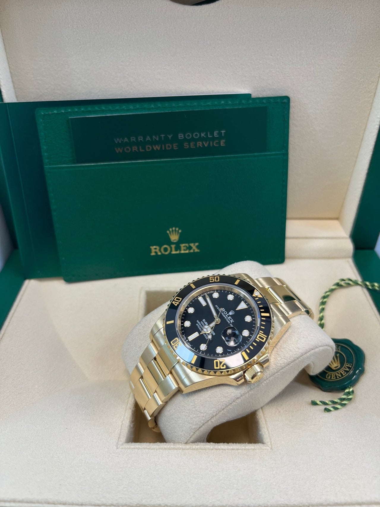 Rolex Submariner Date Certified Yellow Gold Black Dial 116618ln - WatchesOff5thWatch
