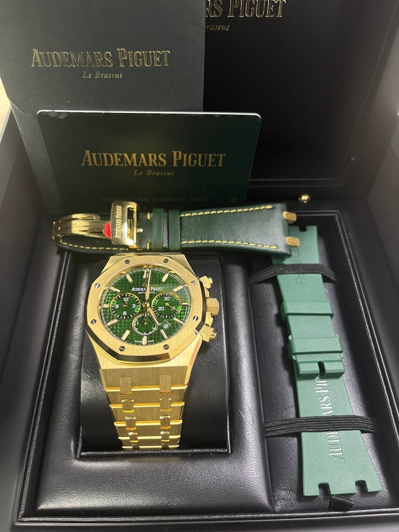 Audemars Piguet 41 mm Royal Oak Selfwinding Chronograph (Reference # 26331BA.OO.1220BA.02) - WatchesOff5thWatch