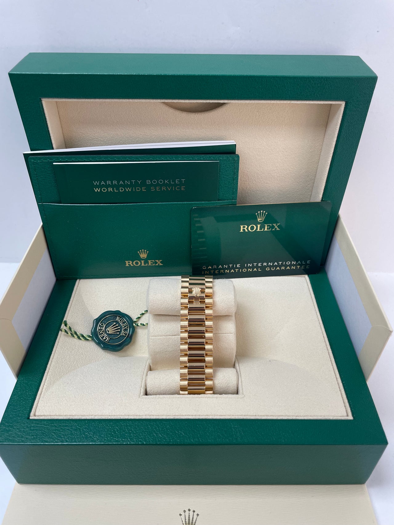 Champagne Index - watchesoff5th