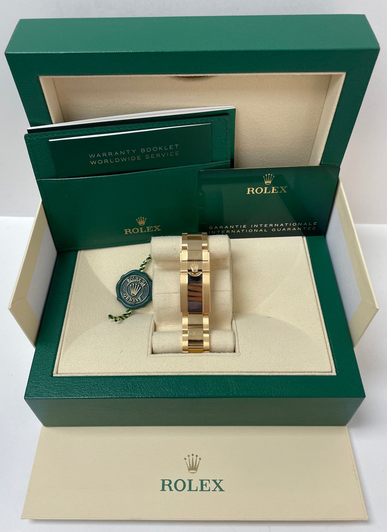 White Index Dial - watchesoff5th