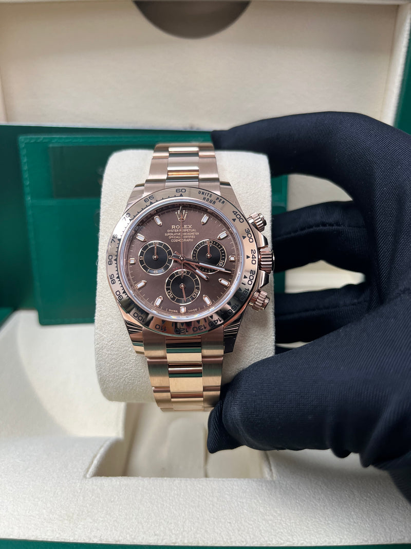 Rolex Everose Gold Cosmograph Daytona 40 Watch - Chocolate and Black Index Dial (Ref # 116505 )