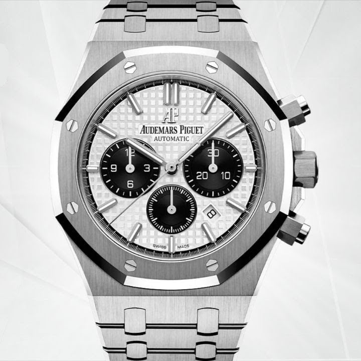 Audemars Piguet Royal Oak Chronograph 26331ST Panda Dial Review - WatchesOff5th