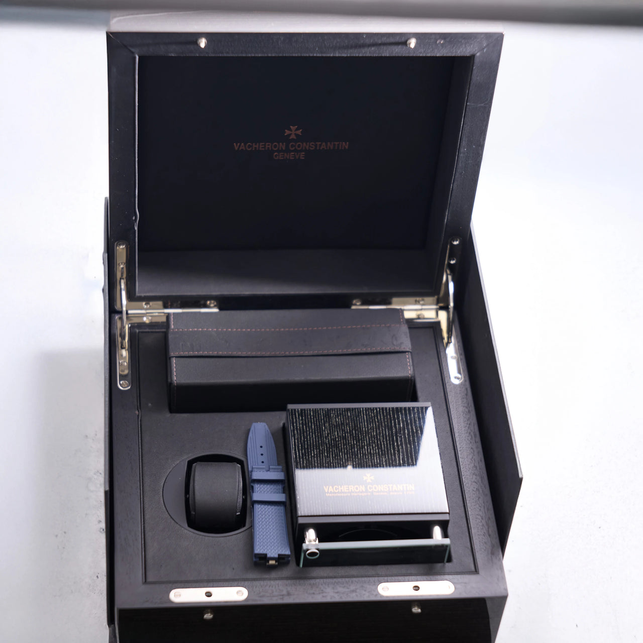 Vacheron Constantin Overseas Tourbillon 42.5mm Stainless Steel Blue Dial (Ref 6000V/110A-B544) - open presentation box with the interchangeable straps