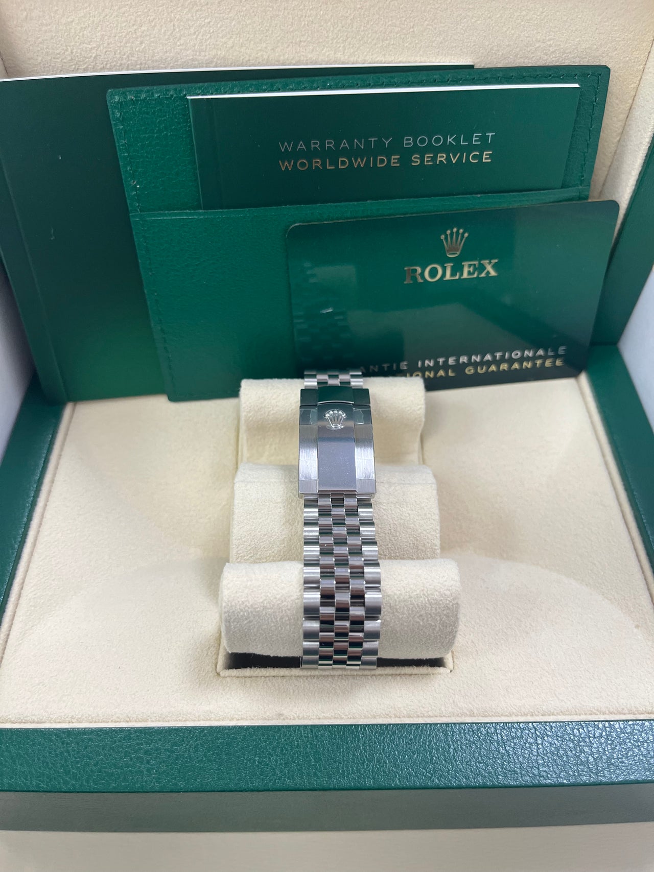 Rolex Datejust 41/ Stainless Steel/ Blue Index Dial/ Smooth Bezel/ Jubilee Bracelet (Ref# 126300)