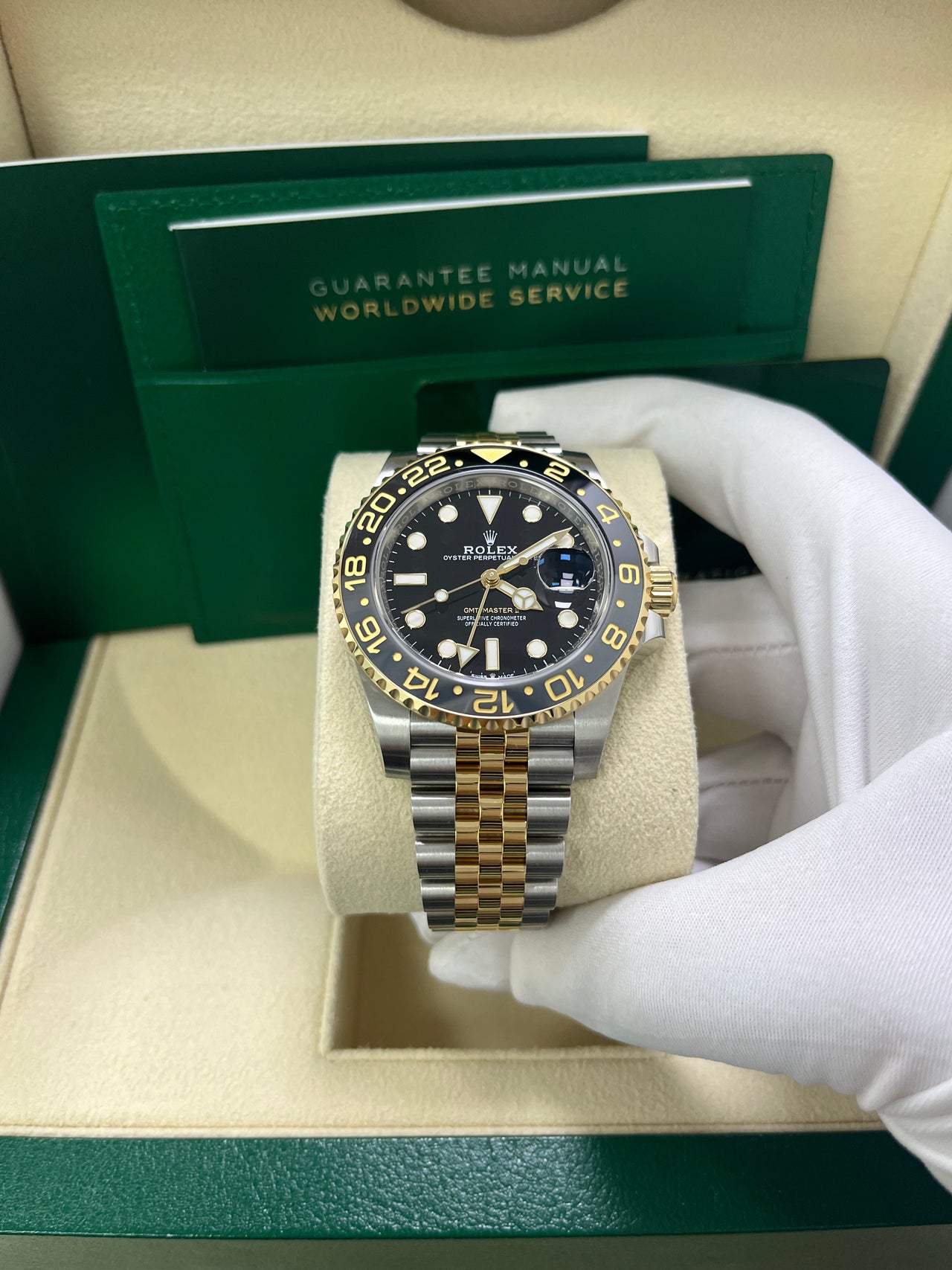 Rolex GMT-Master II Two-Tone Black Jubilee 126713GRNR