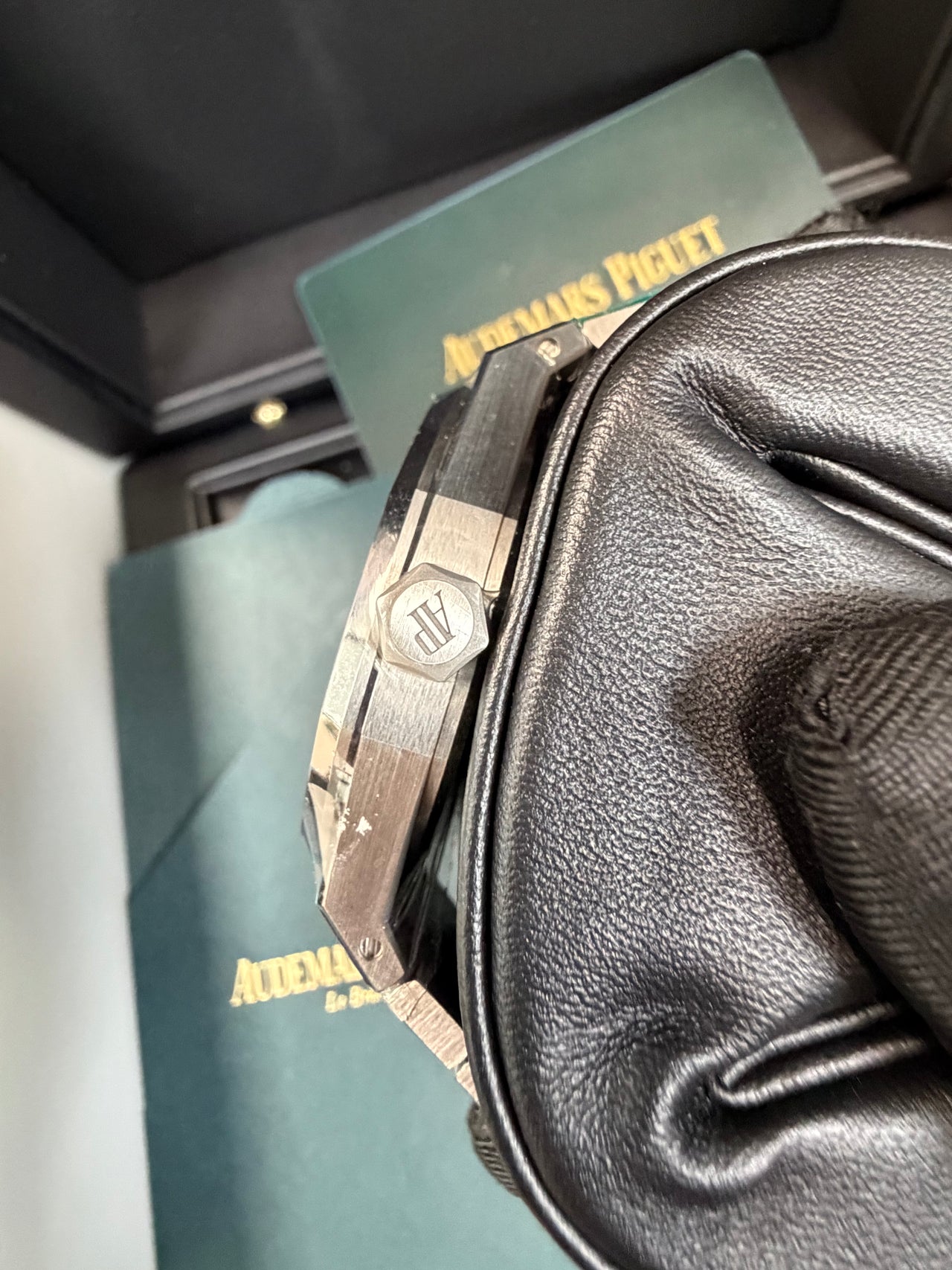 Audemars Piguet Royal Oak Selfwinding Blue DIal 15551ST.ZZ.1356ST.05