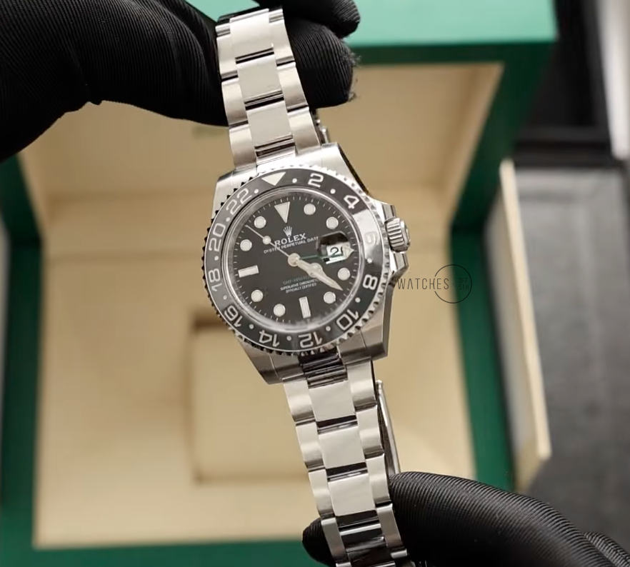 まろん 最新のRolex GMT-Master II-GuinnessとBruce Wayne Cerachrom