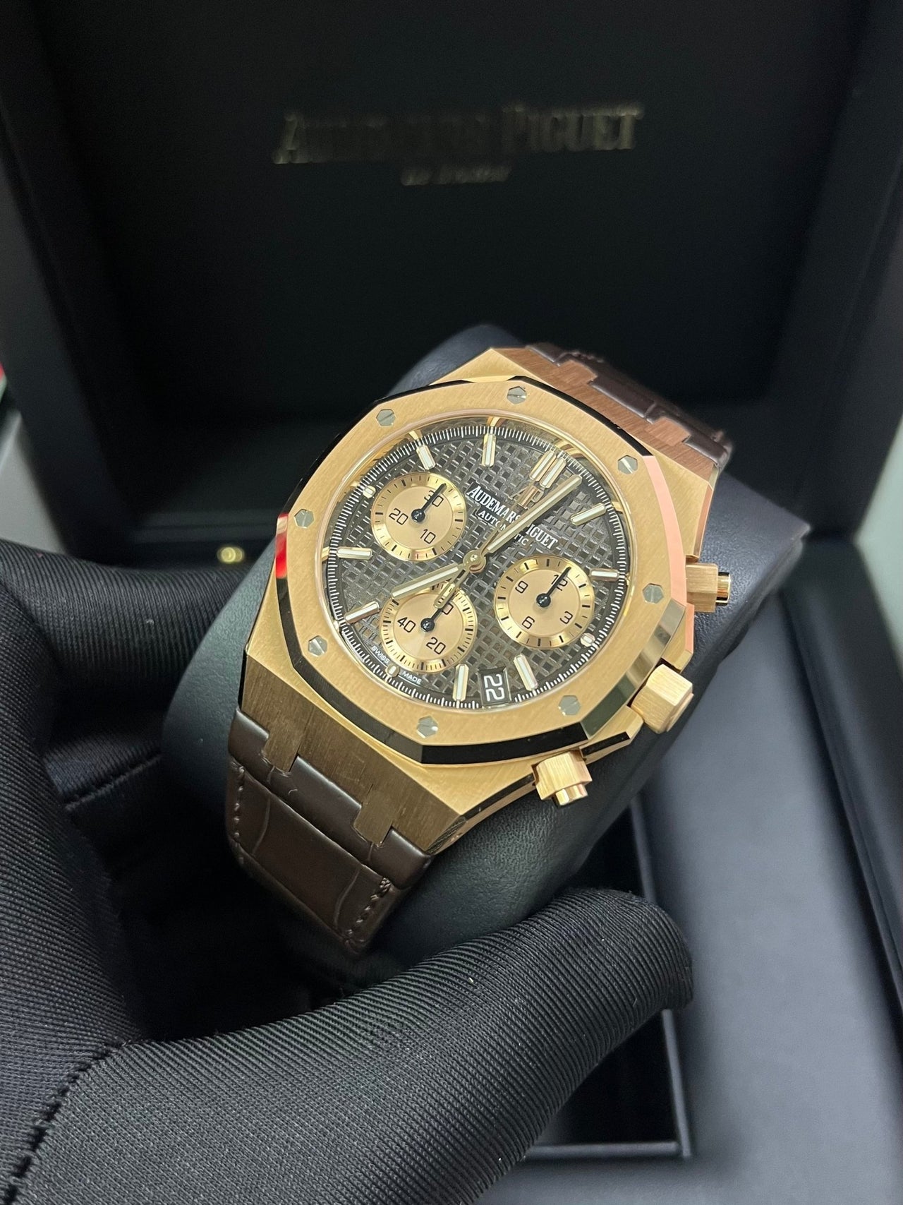 Audemars Piguet Royal Oak Chronograph 41mm Brown Dial (Reference # 26239OR.OO.D821CR.01) - WatchesOff5thWatch