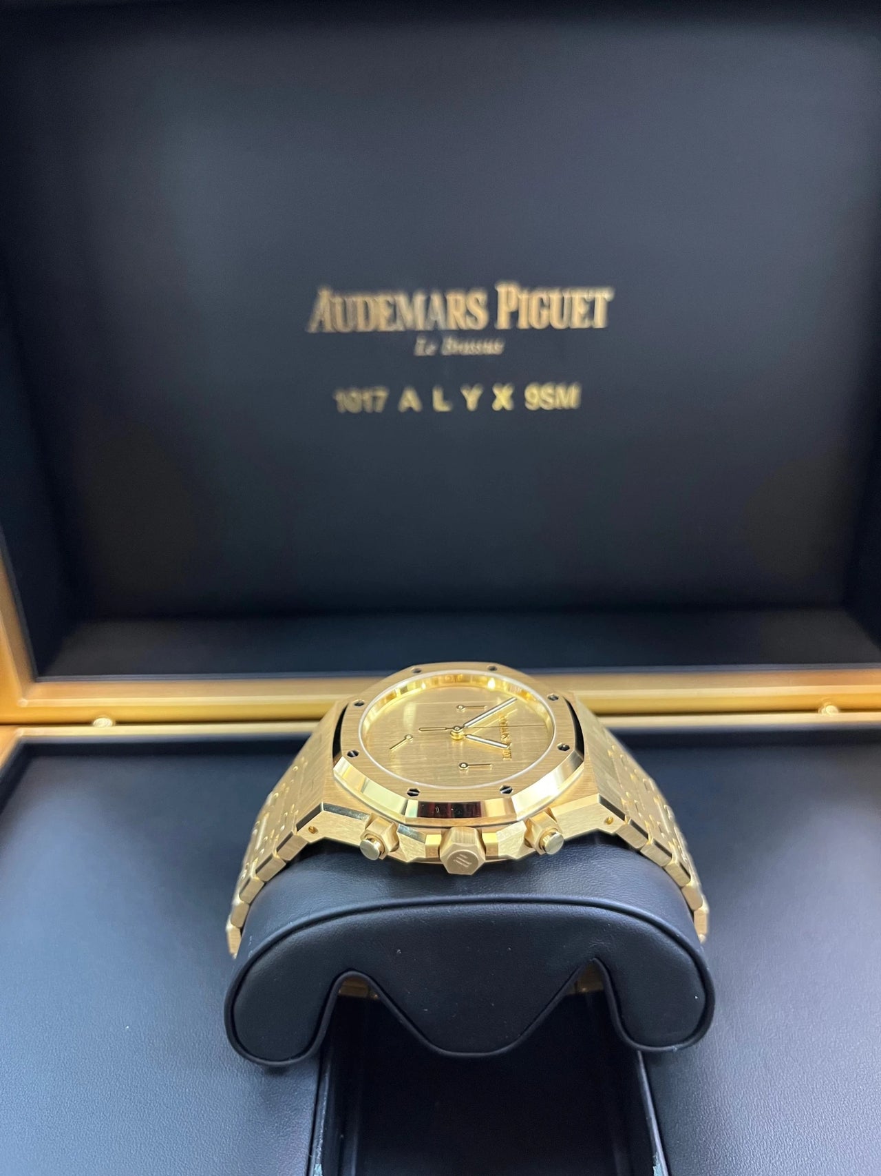 Audemars Piguet Royal Oak Chronograph Selfwinding Chronograph Alyx Matthew Williams Limited to 202 26240BA.OO.1320BA.01 - WatchesOff5thWatch