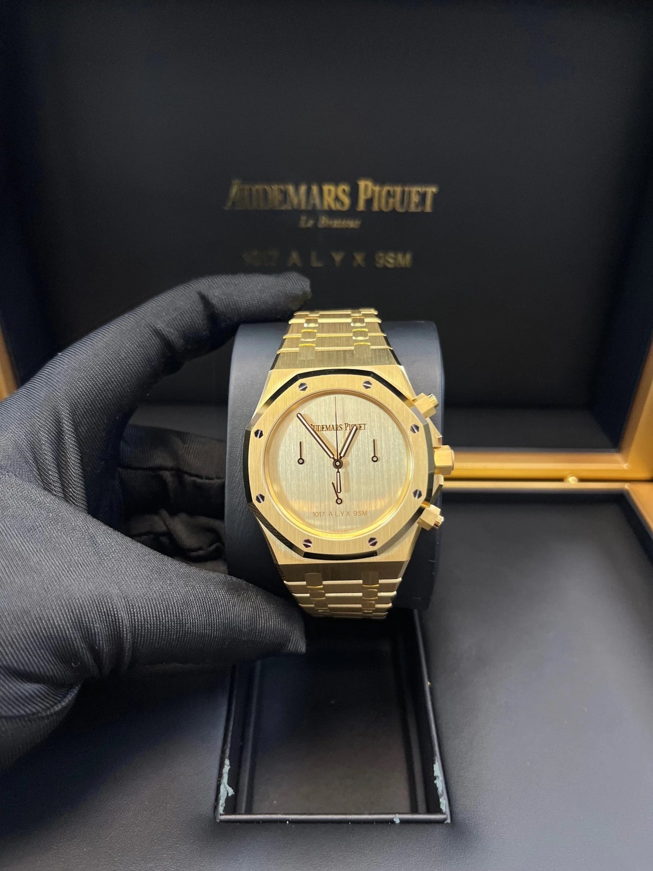 Audemars Piguet Royal Oak Chronograph Selfwinding Chronograph Alyx Matthew Williams Limited to 202 26240BA.OO.1320BA.01 - WatchesOff5thWatch