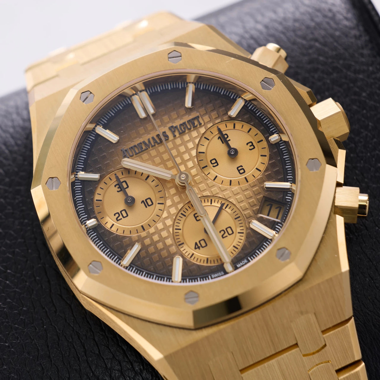 Audemars Piguet Royal Oak Chronograph Yellow Gold Smoked Champagne dial 26240BA.OO.1320BA.02 - WatchesOff5thWatch