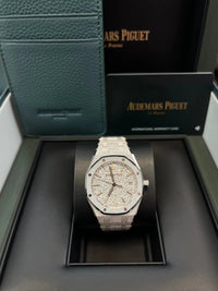 Thumbnail for Audemars Piguet Royal Oak Frosted Gold Selfwinding 77450BC.GG.1361BC.01 - WatchesOff5thWatch