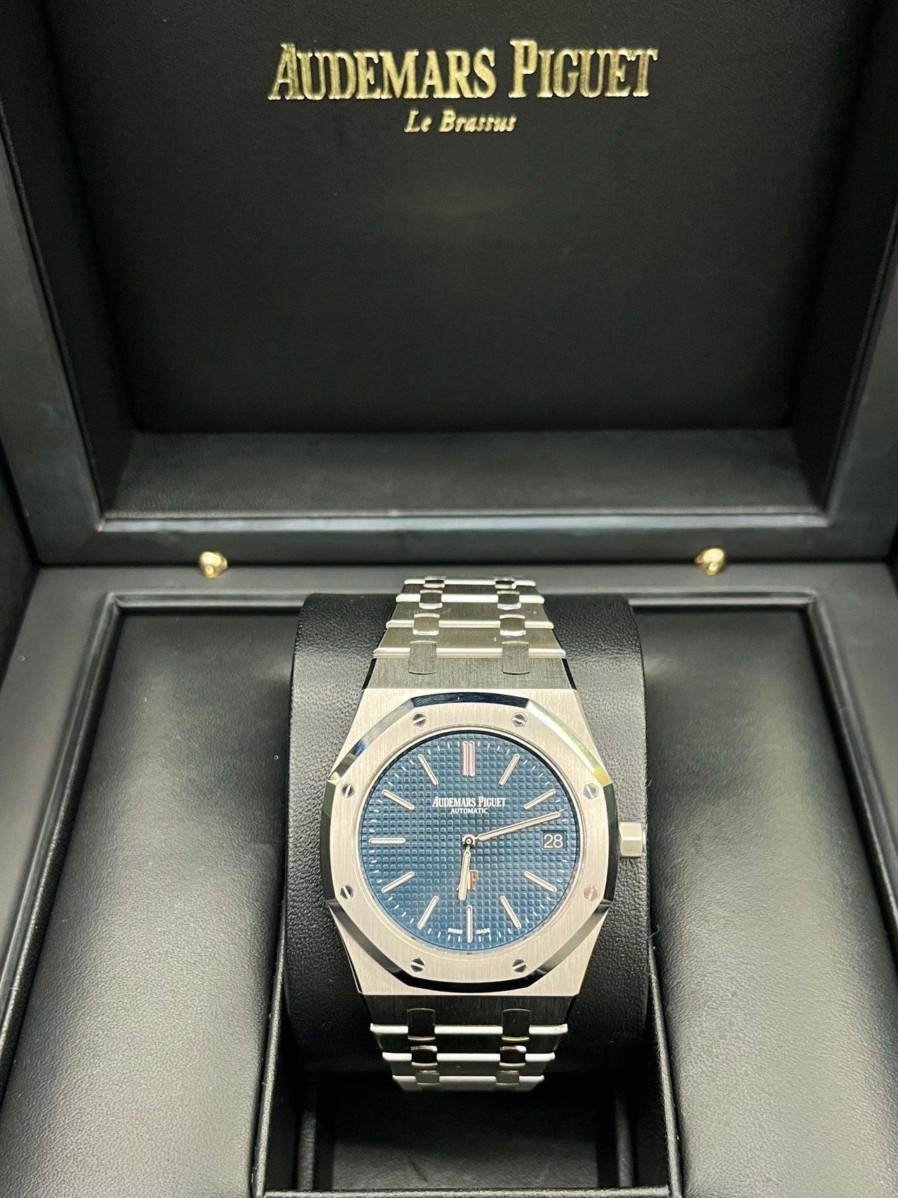 Audemars Piguet Royal Oak Jumbo 39mm Stainless Steel Jumbo Ultra - Thin Blue Dial 15202ST.OO.1240ST.01 - WatchesOff5thWatch