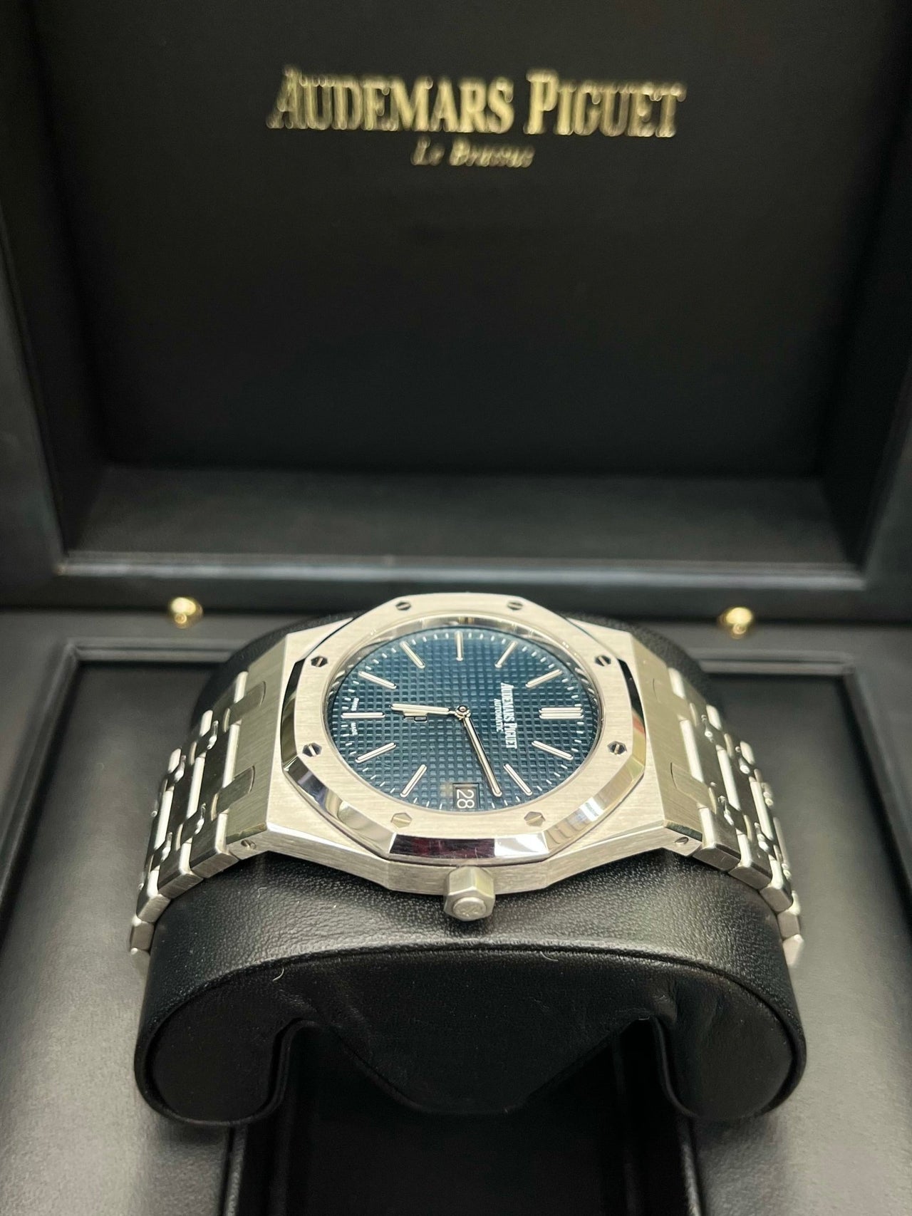 Audemars Piguet Royal Oak Jumbo 39mm Stainless Steel Jumbo Ultra - Thin Blue Dial 15202ST.OO.1240ST.01 - WatchesOff5thWatch