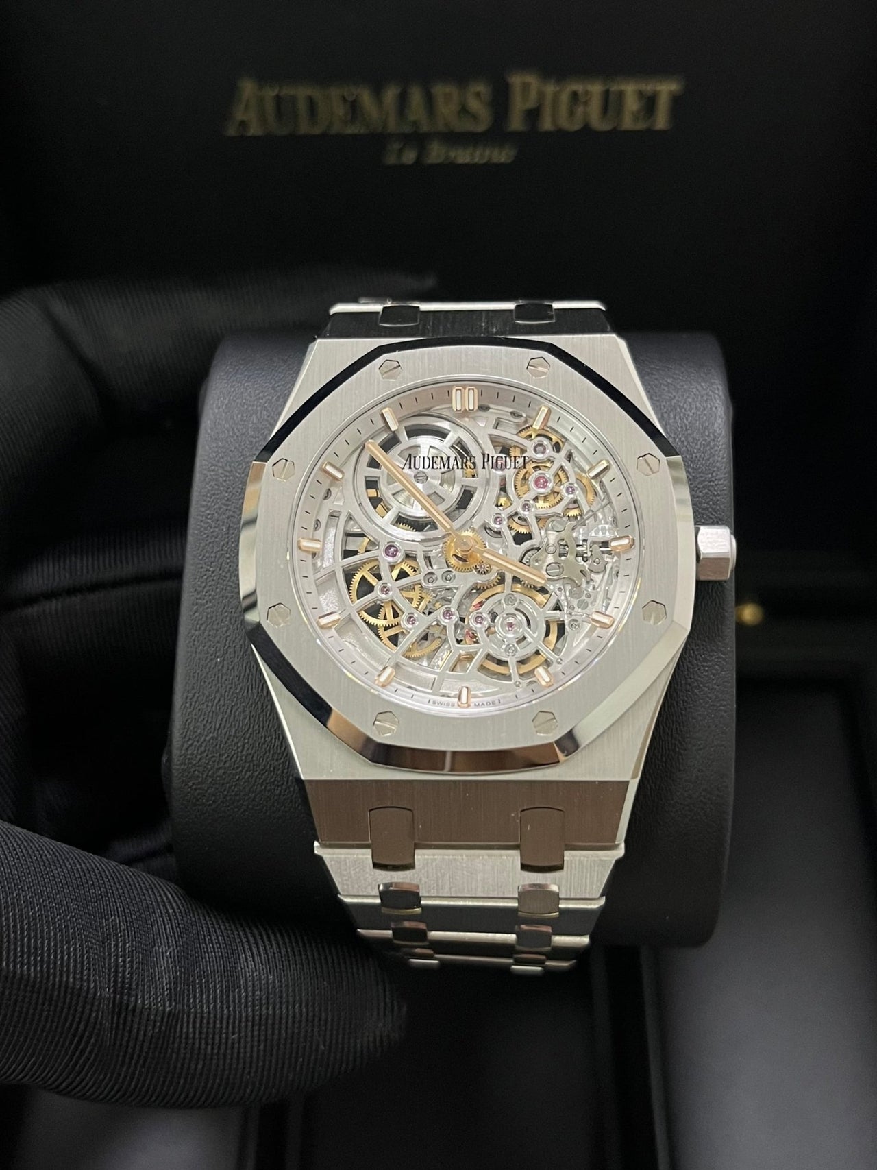 Audemars Piguet Royal Oak Jumbo "Jumbo" Extra - Thin Squelette "50TH ANNIVERSARY" Ref. 16204ST.OO.1240ST.01 - WatchesOff5th