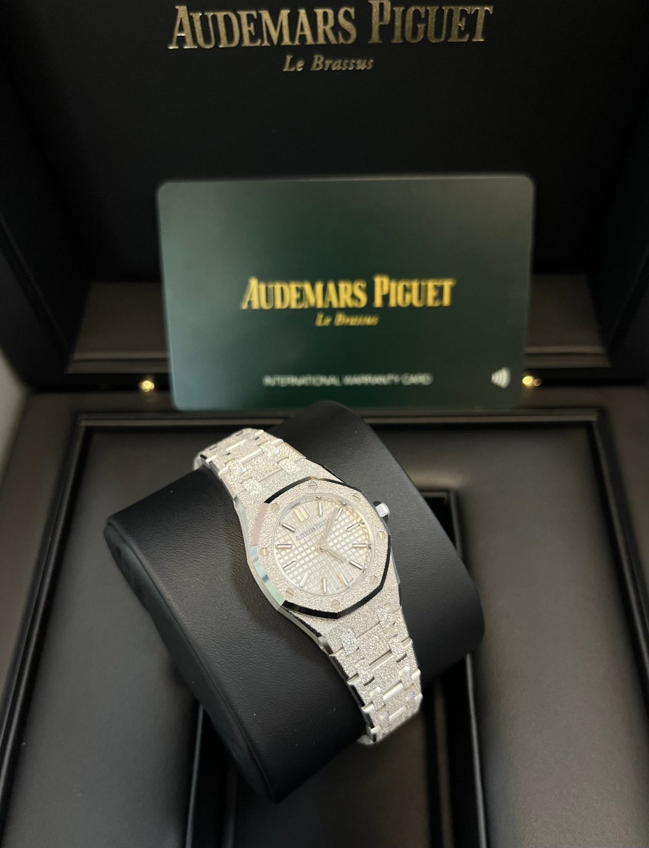 Audemars Piguet Royal Oak Mini FROSTED GOLD QUARTZ 67630BC.GG.1312BC.01 - WatchesOff5thWatch