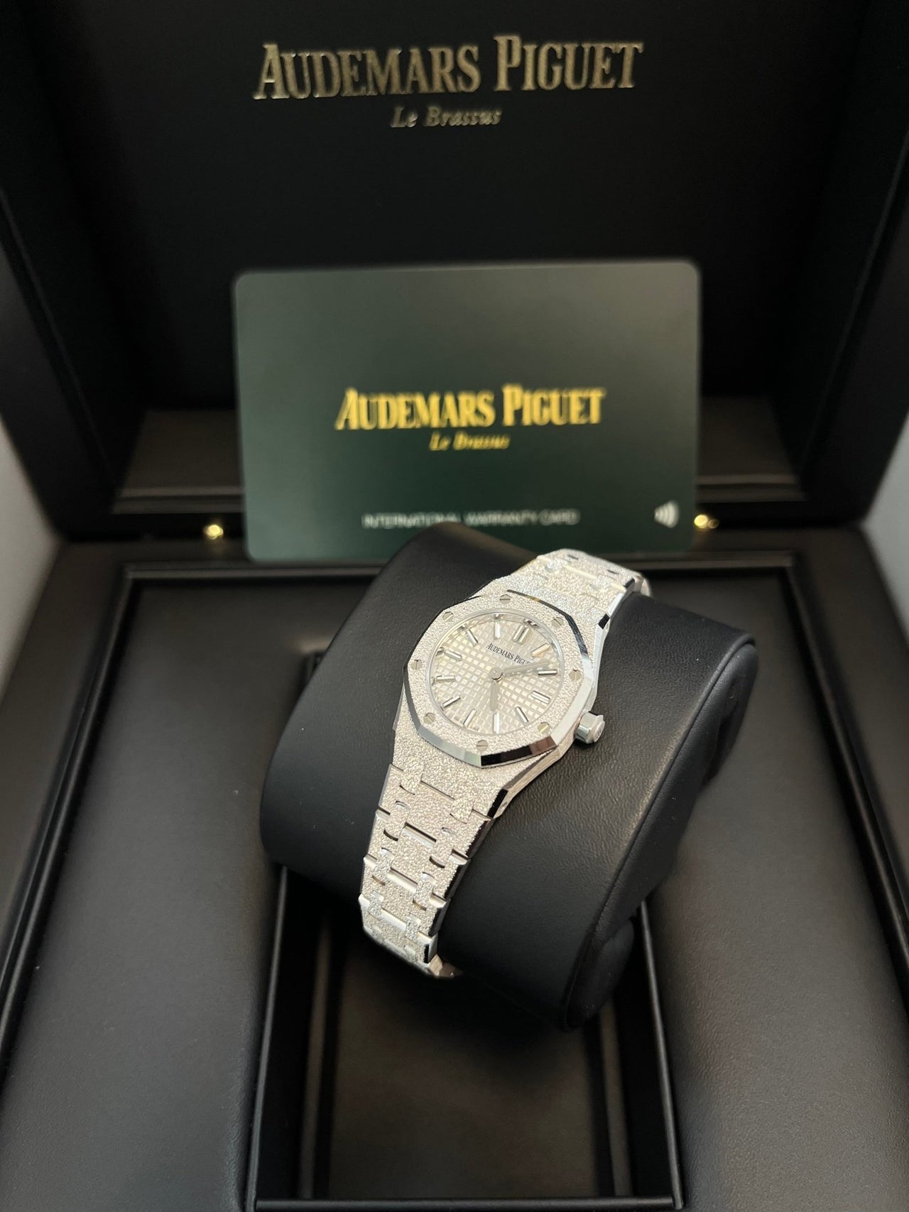 Audemars Piguet Royal Oak Mini FROSTED GOLD QUARTZ 67630BC.GG.1312BC.01 - WatchesOff5thWatch