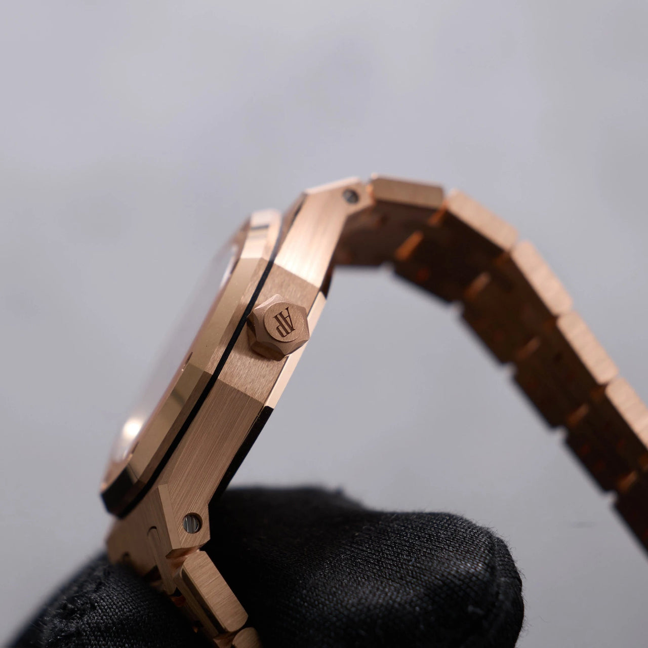 Audemars Piguet Royal Oak Mini Quartz 23mm 18K Pink Gold Black Onyx Diamond Dial Fixed Bezel (Ref 67630OR.OO.1312OR.01-B) - WatchesOff5thWatch