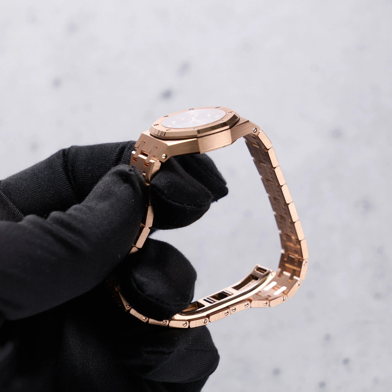 Audemars Piguet Royal Oak Mini Quartz 23mm 18K Pink Gold Black Onyx Diamond Dial Fixed Bezel (Ref 67630OR.OO.1312OR.01-B) - WatchesOff5thWatch
