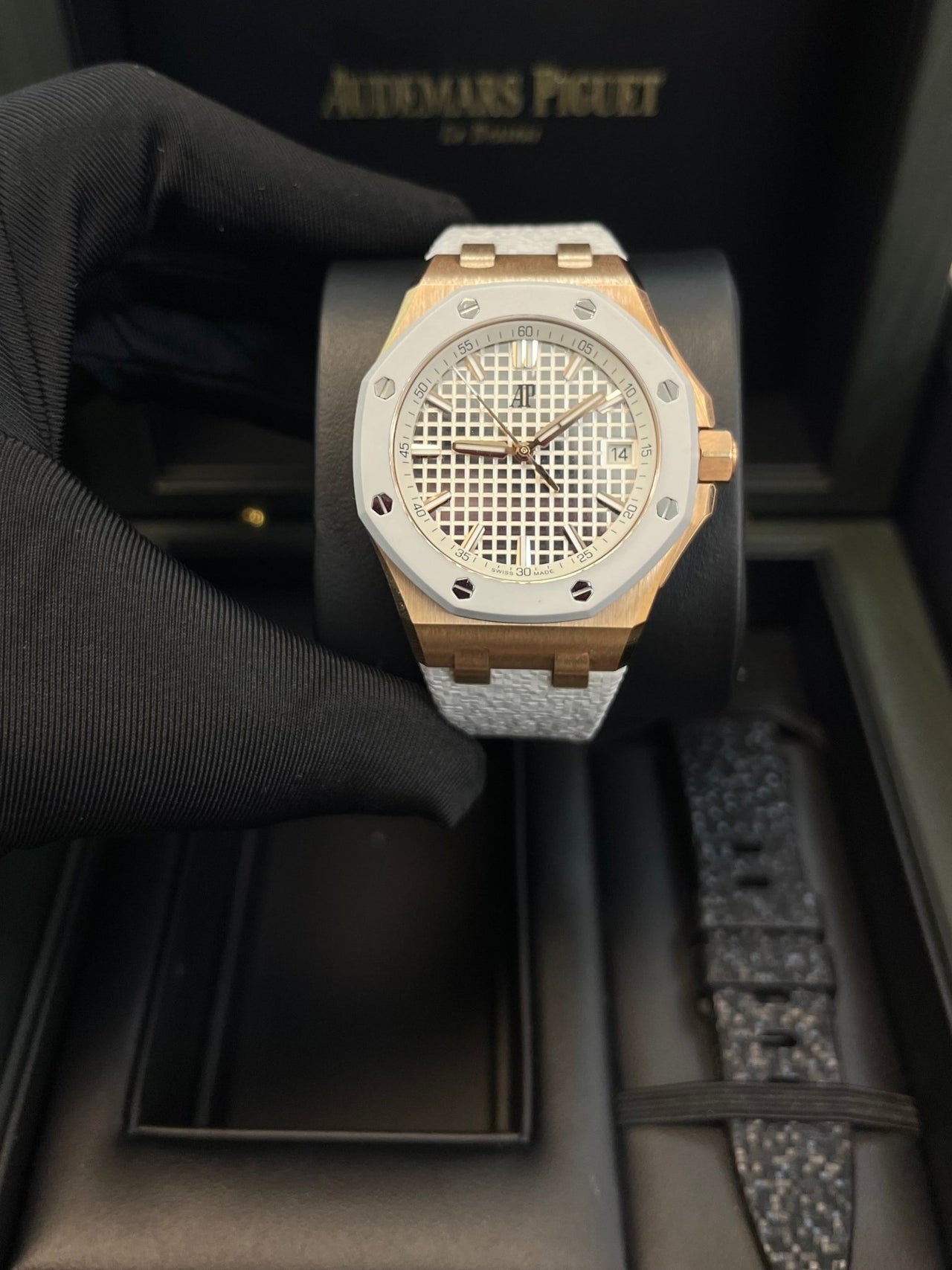 Audemars Piguet Royal Oak Offshore 77605OK.OO.A101CA.01 - WatchesOff5thWatch