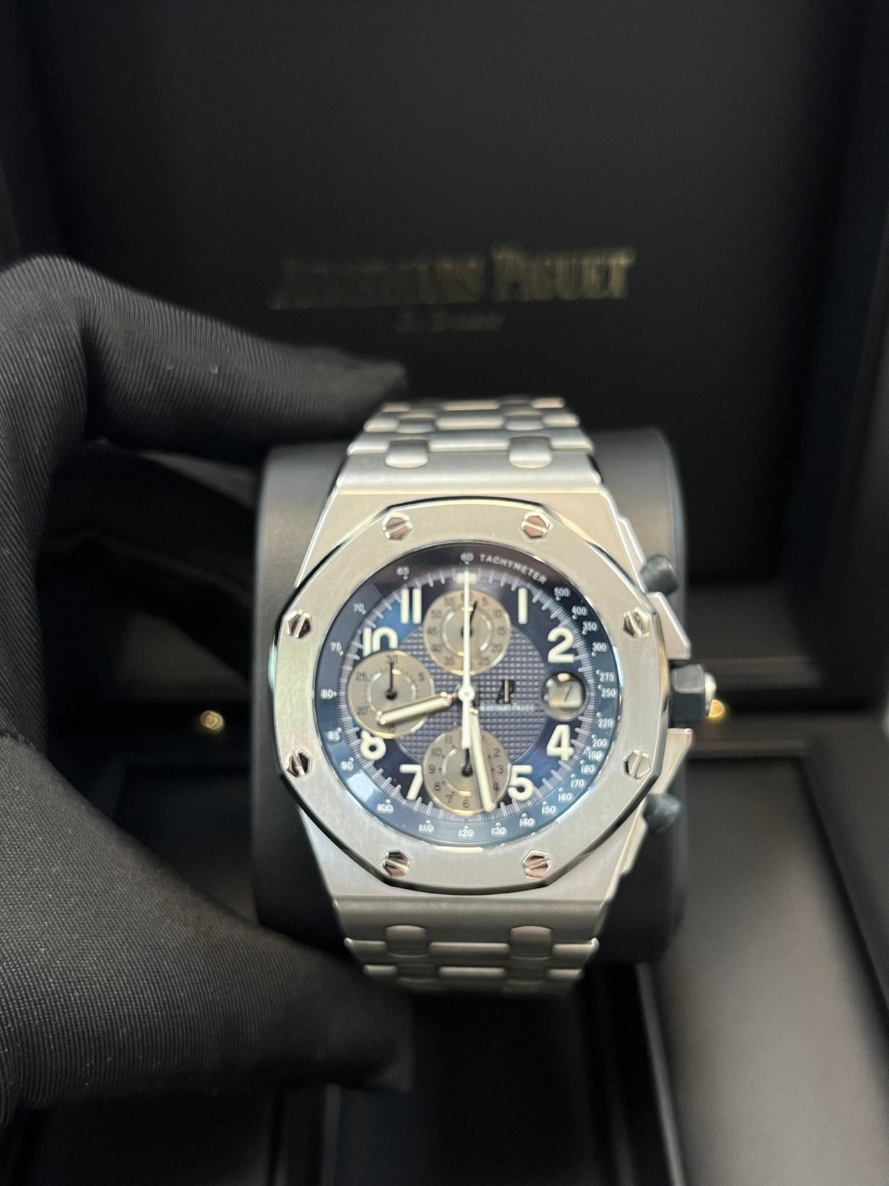 Audemars Piguet Royal Oak Offshore Chronograph 25721TI.OO.1000Ti.02 - WatchesOff5thWatch