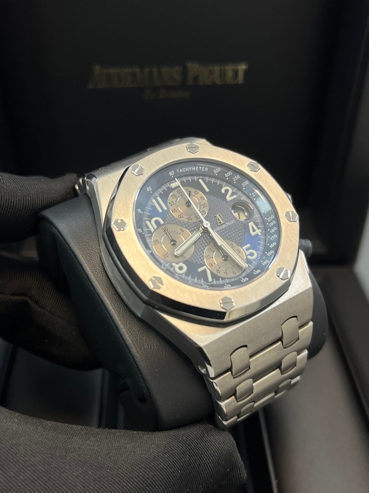 Audemars Piguet Royal Oak Offshore Chronograph 25721TI.OO.1000Ti.02 - WatchesOff5thWatch