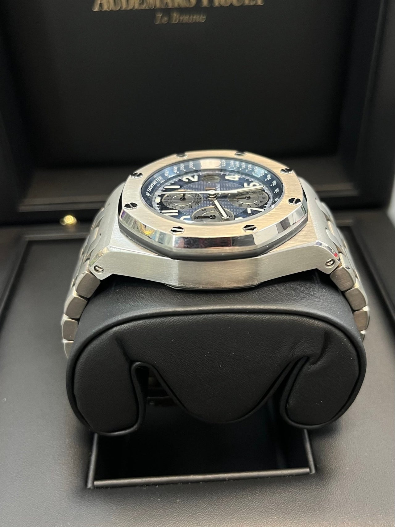 Audemars Piguet Royal Oak Offshore Chronograph 25721TI.OO.1000Ti.02 - WatchesOff5thWatch