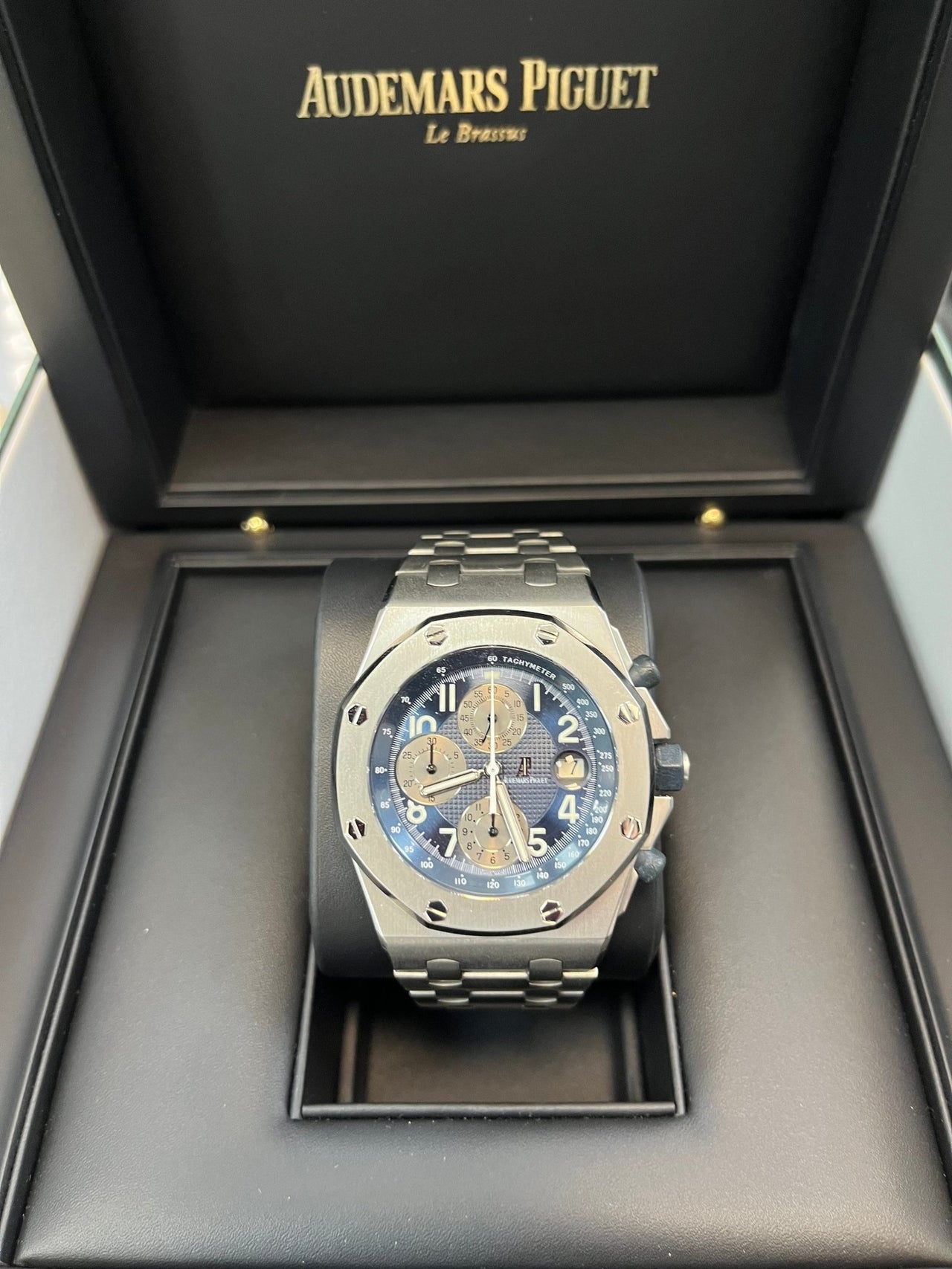 Audemars Piguet Royal Oak Offshore Chronograph 25721TI.OO.1000Ti.02 - WatchesOff5thWatch