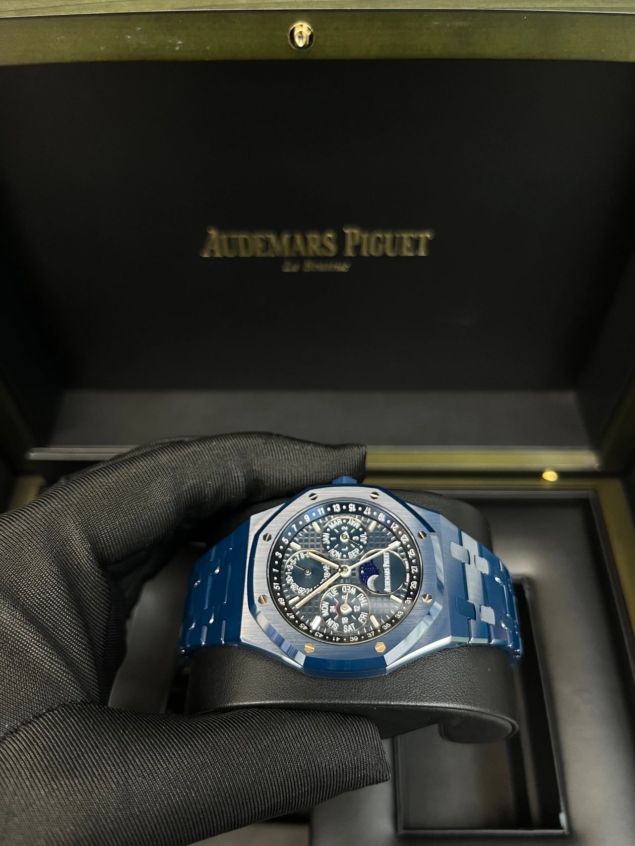 Audemars Piguet Royal Oak Perpetual Calendar 41mm Bleu Nuit Blue Ceramic Ref 26674CD.OO.1225CD.01