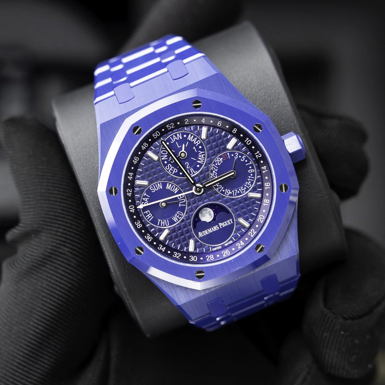 AP Royal Oak Perpetual Calendar Blue Ceramic | 26579CS.OO.1225CS AP Royal Oak Perpetual Calendar Blue Ceramic | 26579CS.OO.1225CS